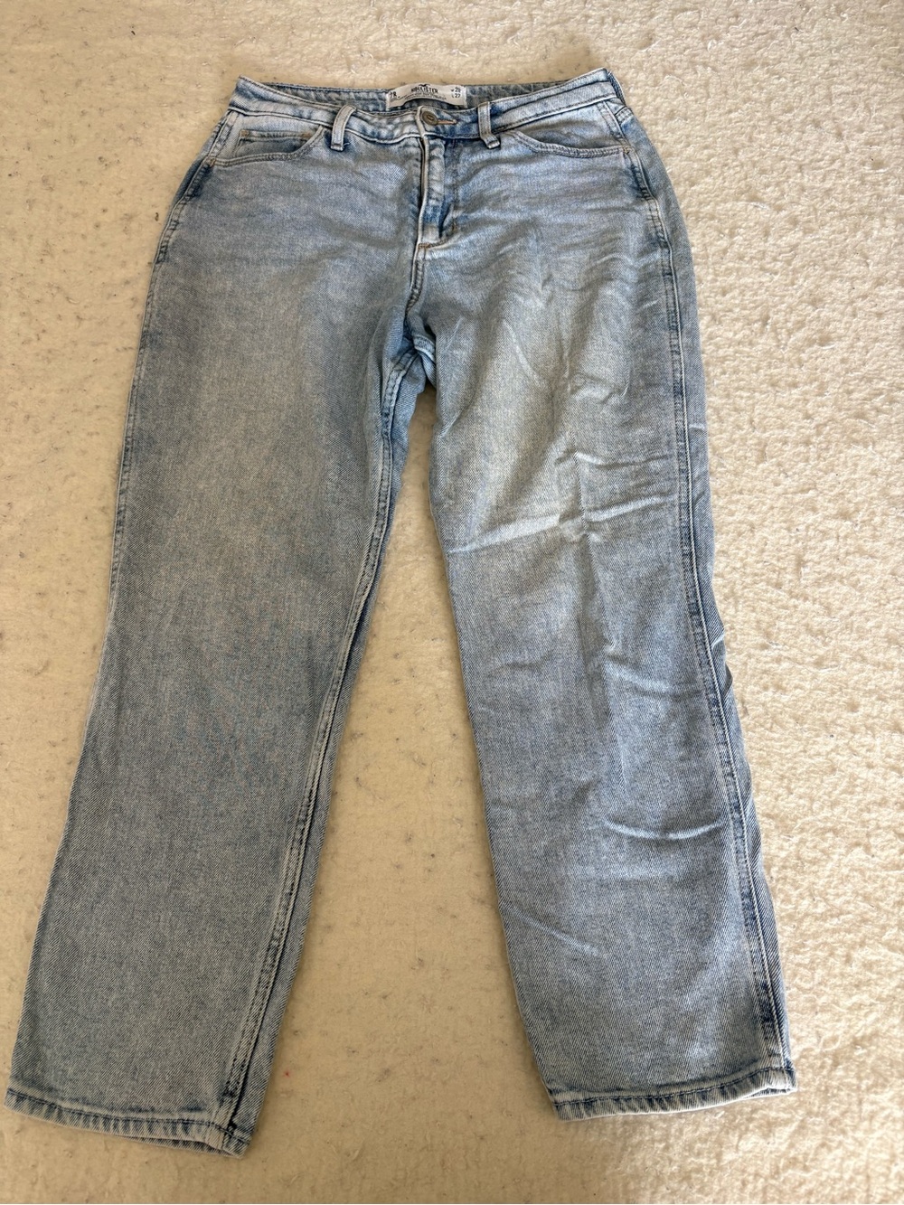 Hollister Women's Light Blue Straight Leg Jeans